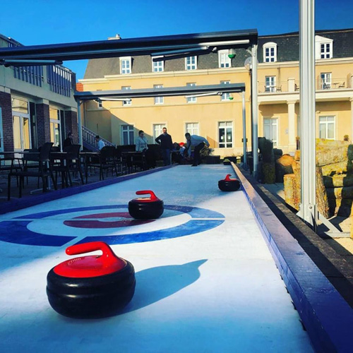 Curling au Dolce Chantilly